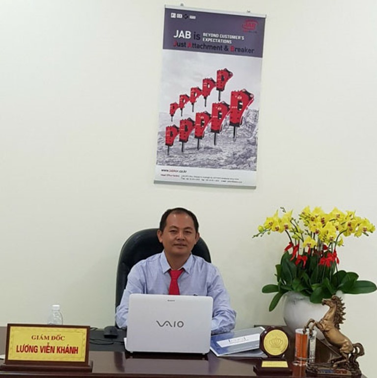 CÔNG TY TNHH XÂY DỰNG TM DV  HỪNG SÁNG