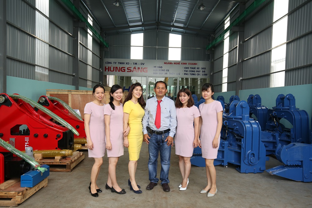 CÔNG TY TNHH XÂY DỰNG TM DV  HỪNG SÁNG