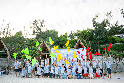 CÔNG TY TNHH XÂY DỰNG TM DV  HỪNG SÁNG