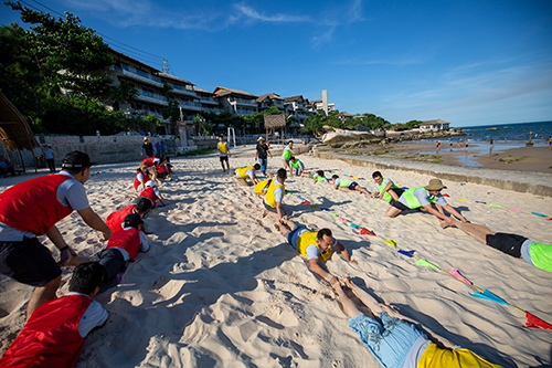 CÔNG TY TNHH XÂY DỰNG TM DV  HỪNG SÁNG