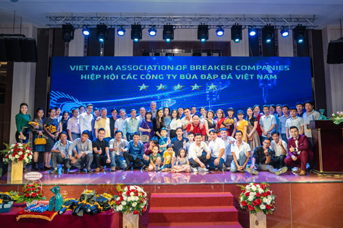 CÔNG TY TNHH XÂY DỰNG TM DV  HỪNG SÁNG