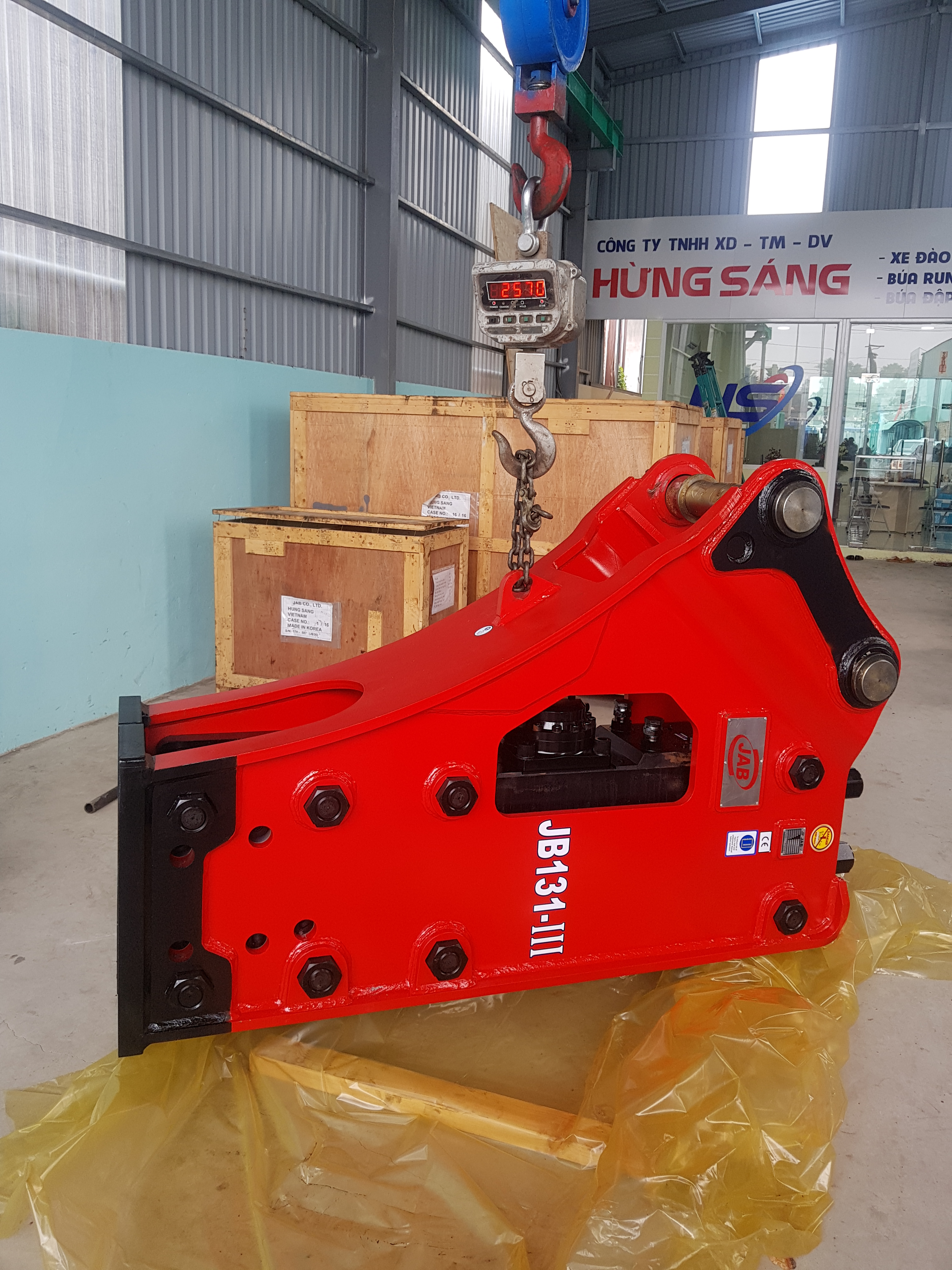 Búa Đập Đá Thủy Lực JB131 Hàn Quốc