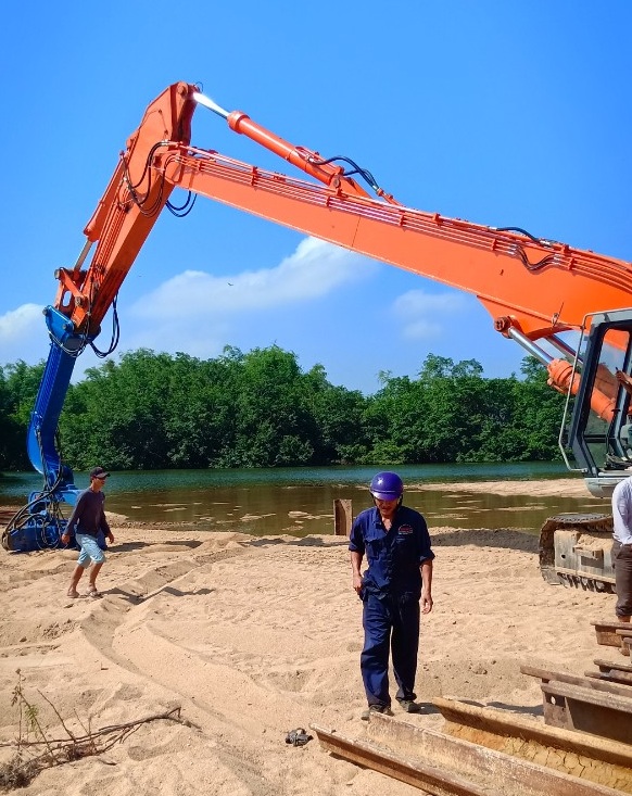 Các Loại Búa Rung Đóng Cừ Larsen Hiện Nay - Công ty HỪNG SÁNG