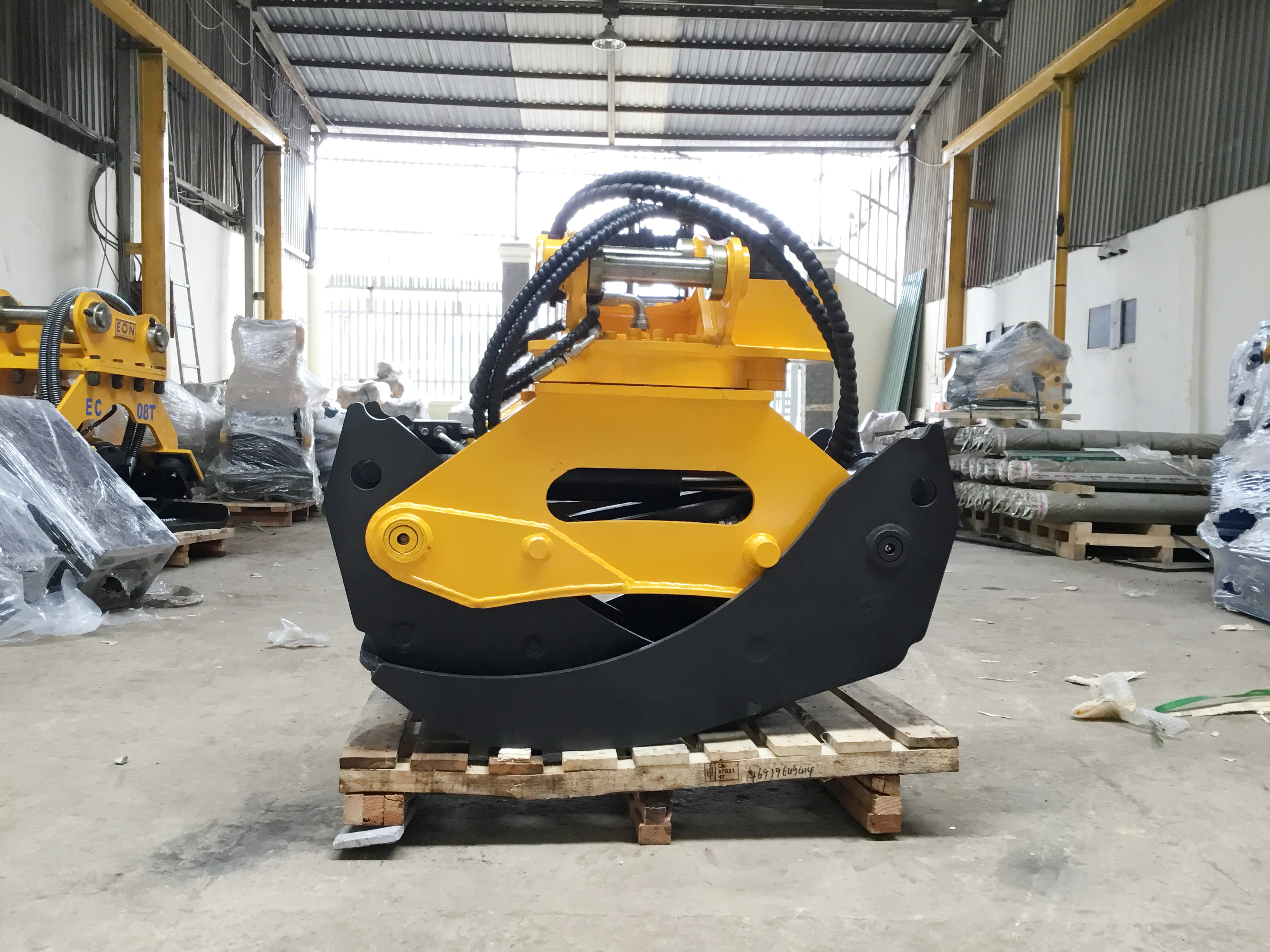 Các Loại Kẹp Gắp Gỗ Hiện Nay