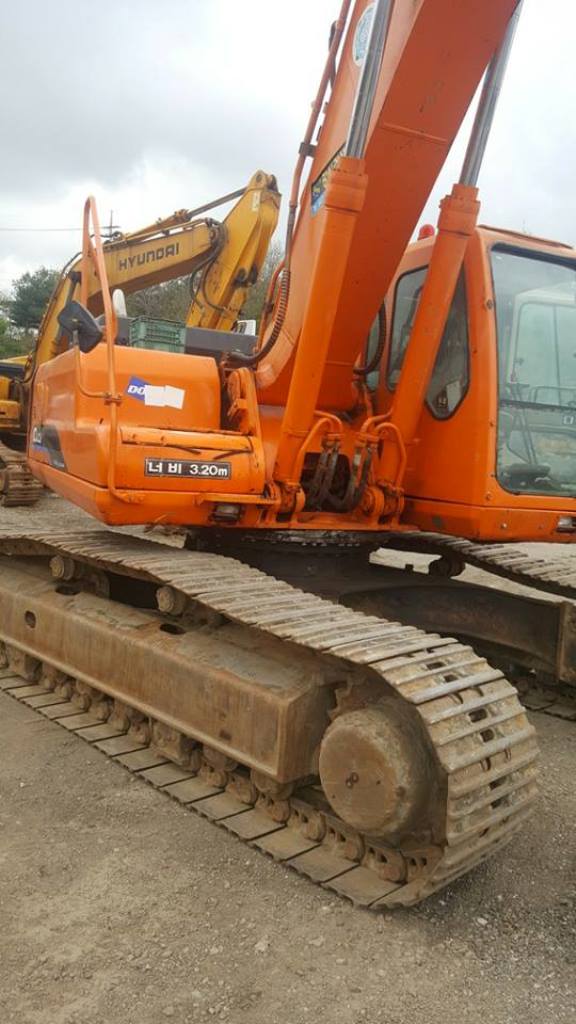 Doosan Soolar 300-V năm 2008