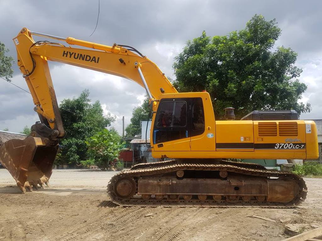 HYUNDAI ROBEX 3700LC-7 YEAR 2007